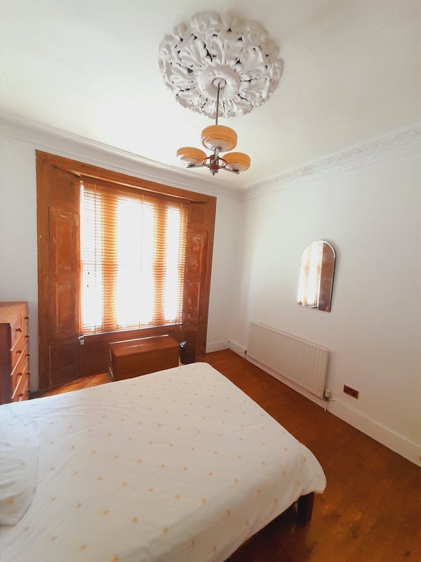 Room St. Paul's Road in Greater London