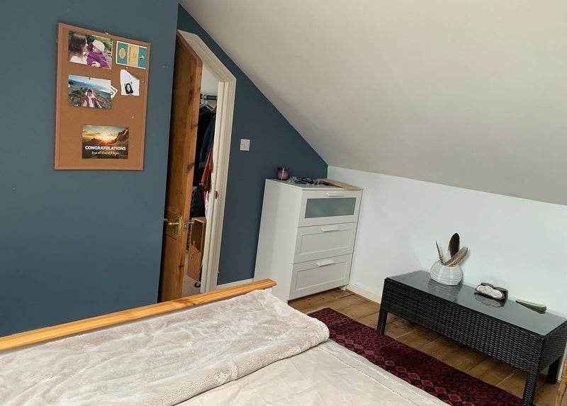 Room Gloucester Road in Bristol