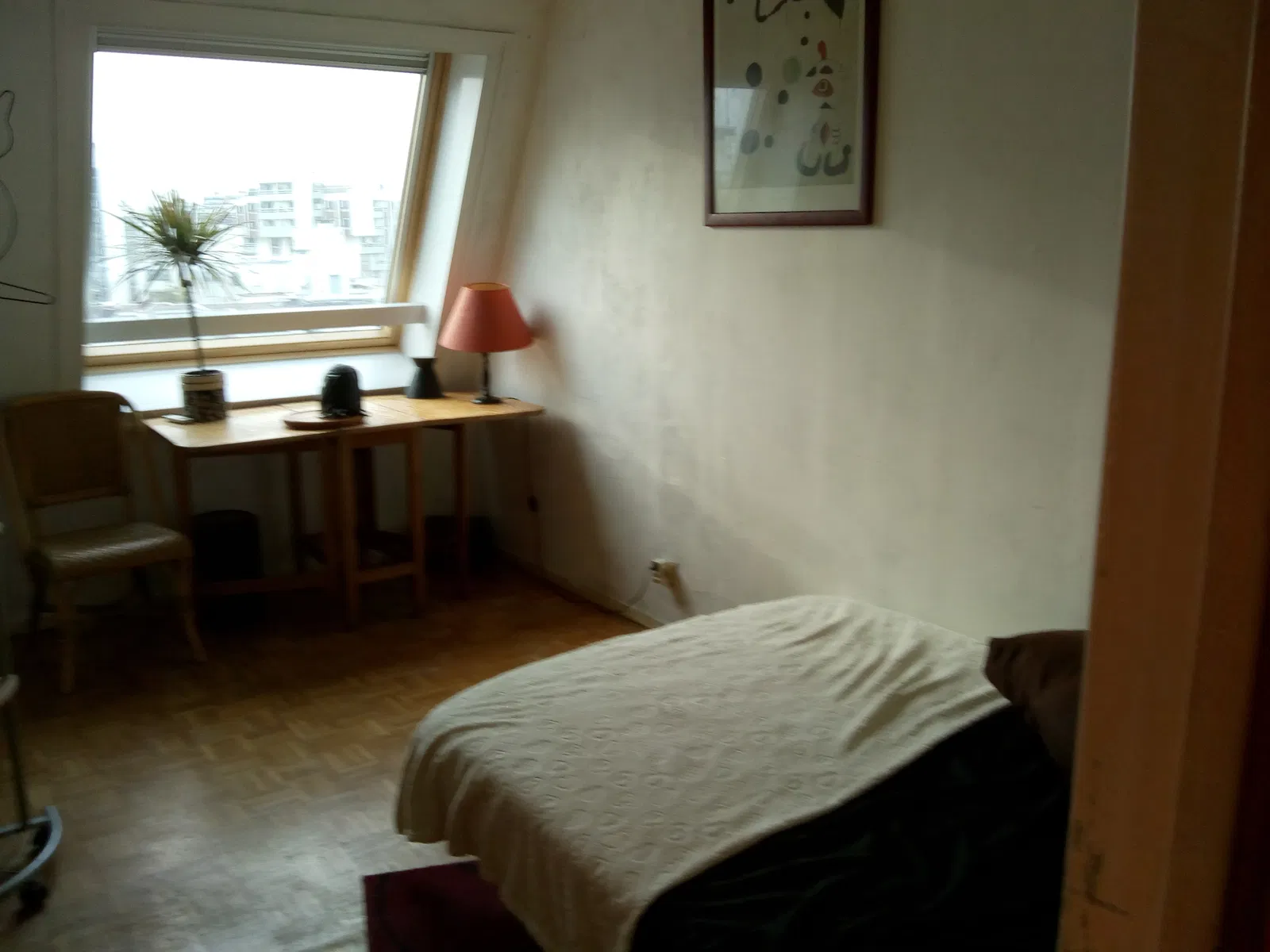 Chambre Rue Mouraud à Paris