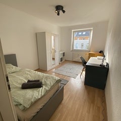 Zimmer Merowingerstraße in Düsseldorf