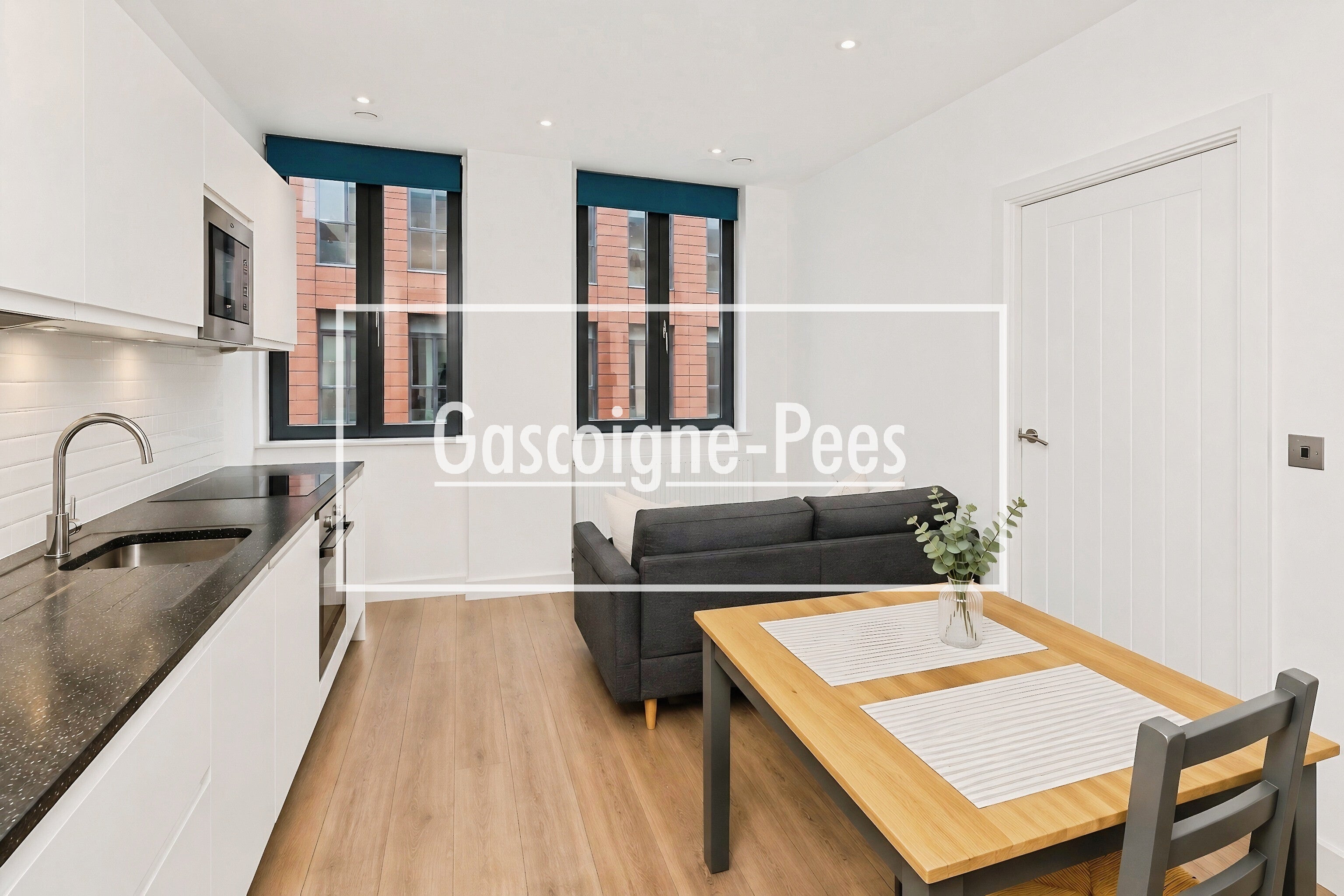 Flat Blagrave Street in Reading