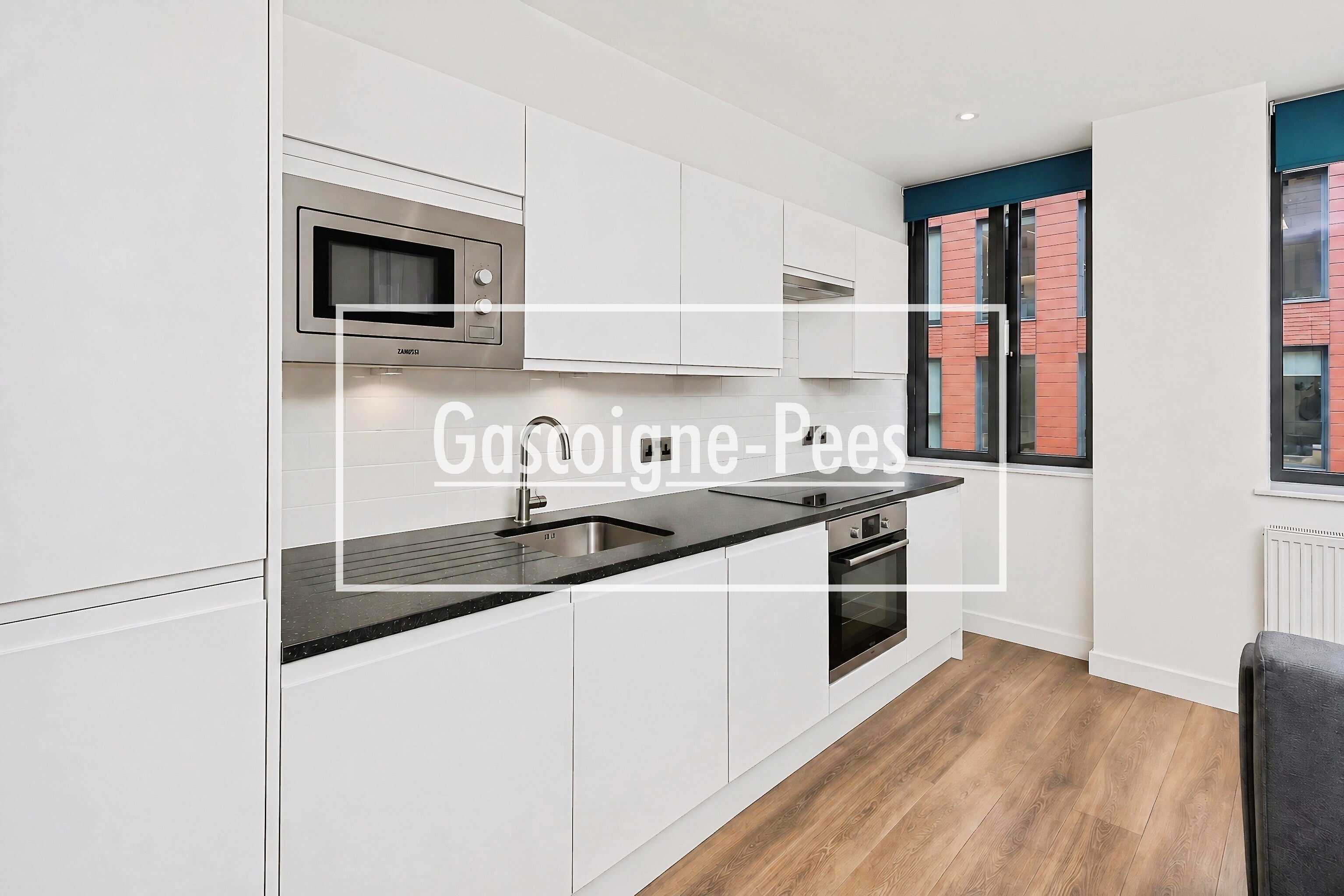 Flat Blagrave Street in Reading