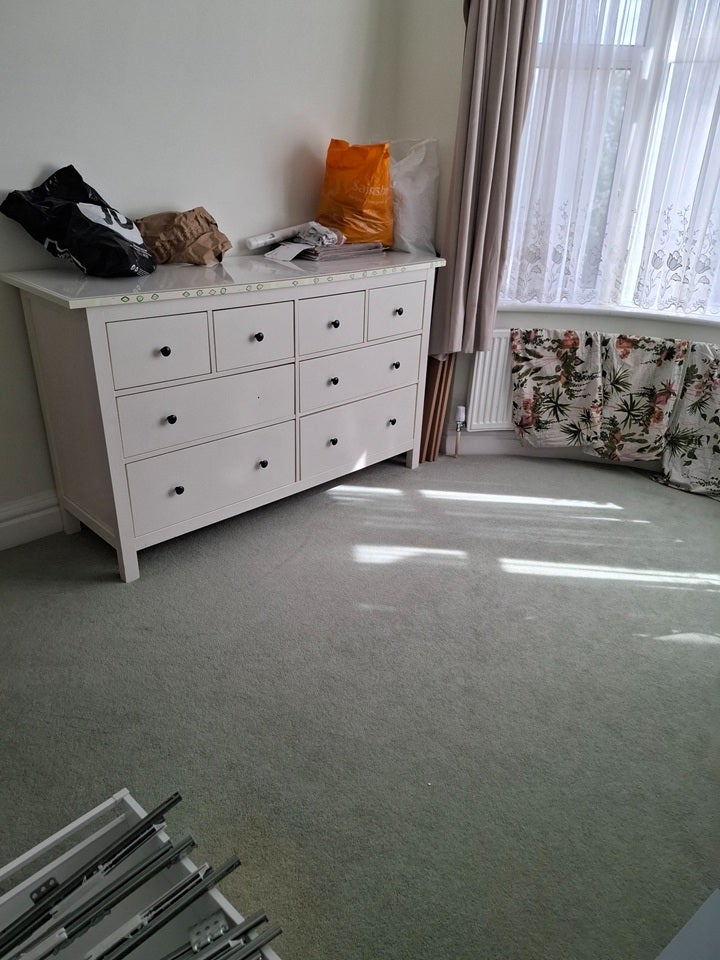 Room Seymour Road in Luton