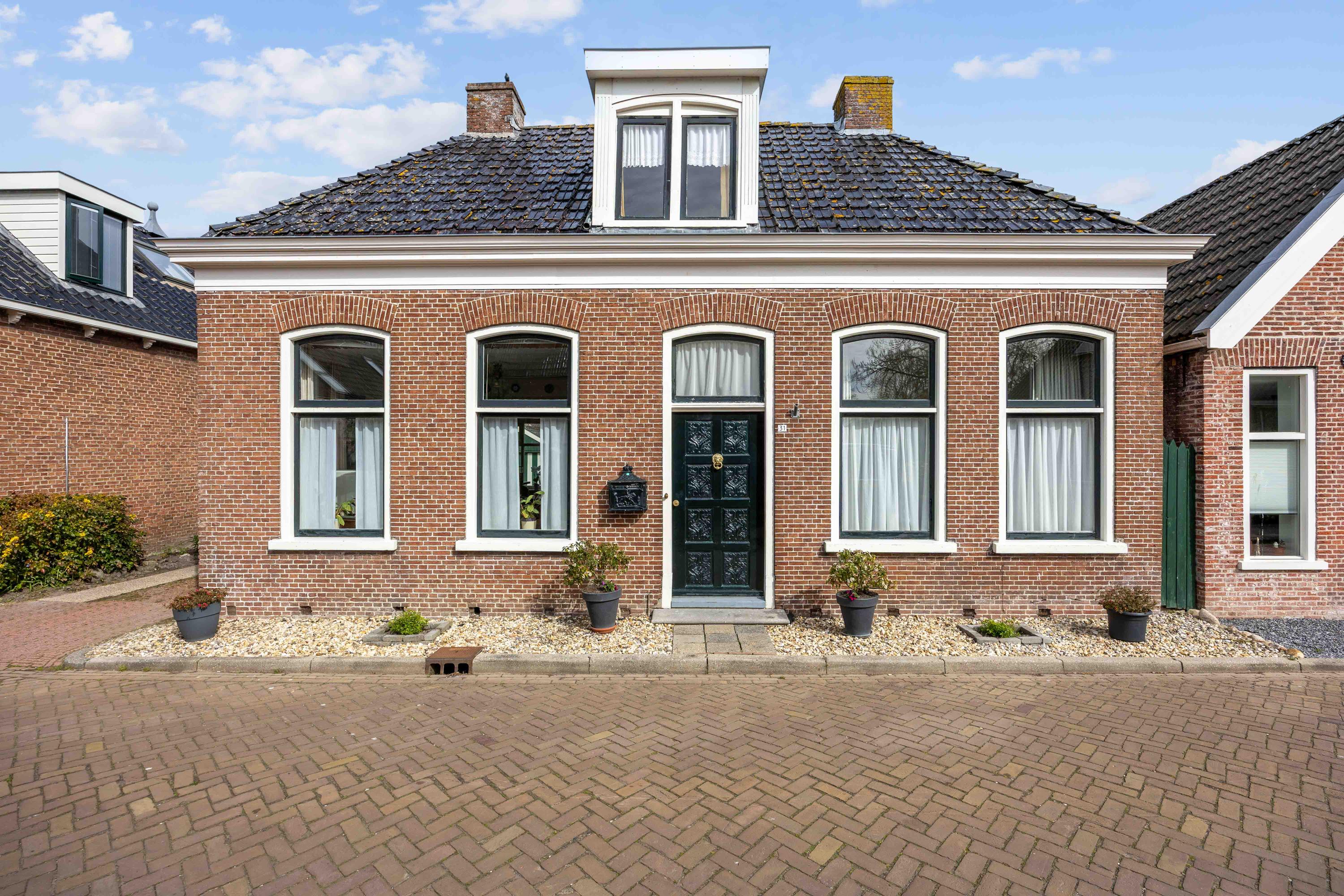 Huis Sânpaed 31 in Weidum