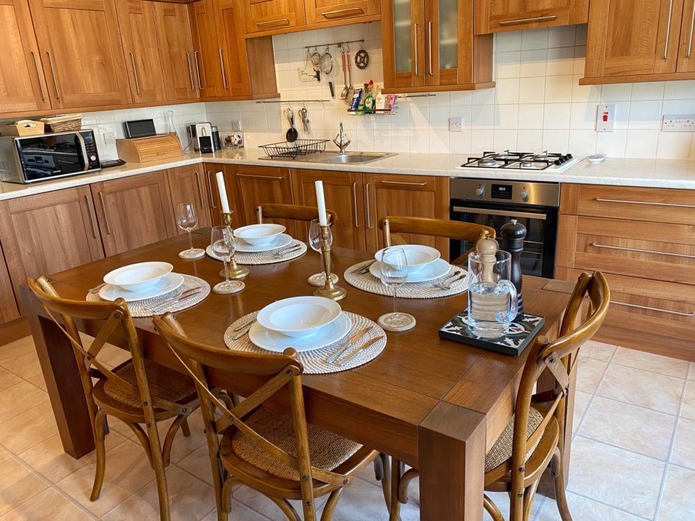Flat Desswood Place in Aberdeen
