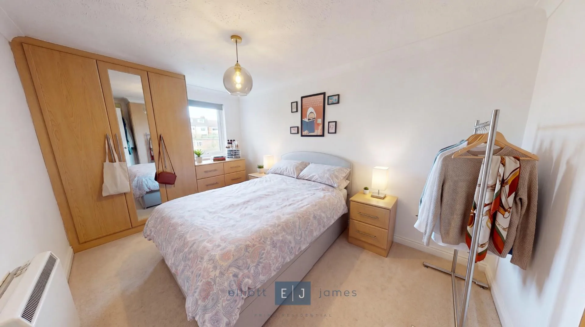 Flat Portland Close in Greater London