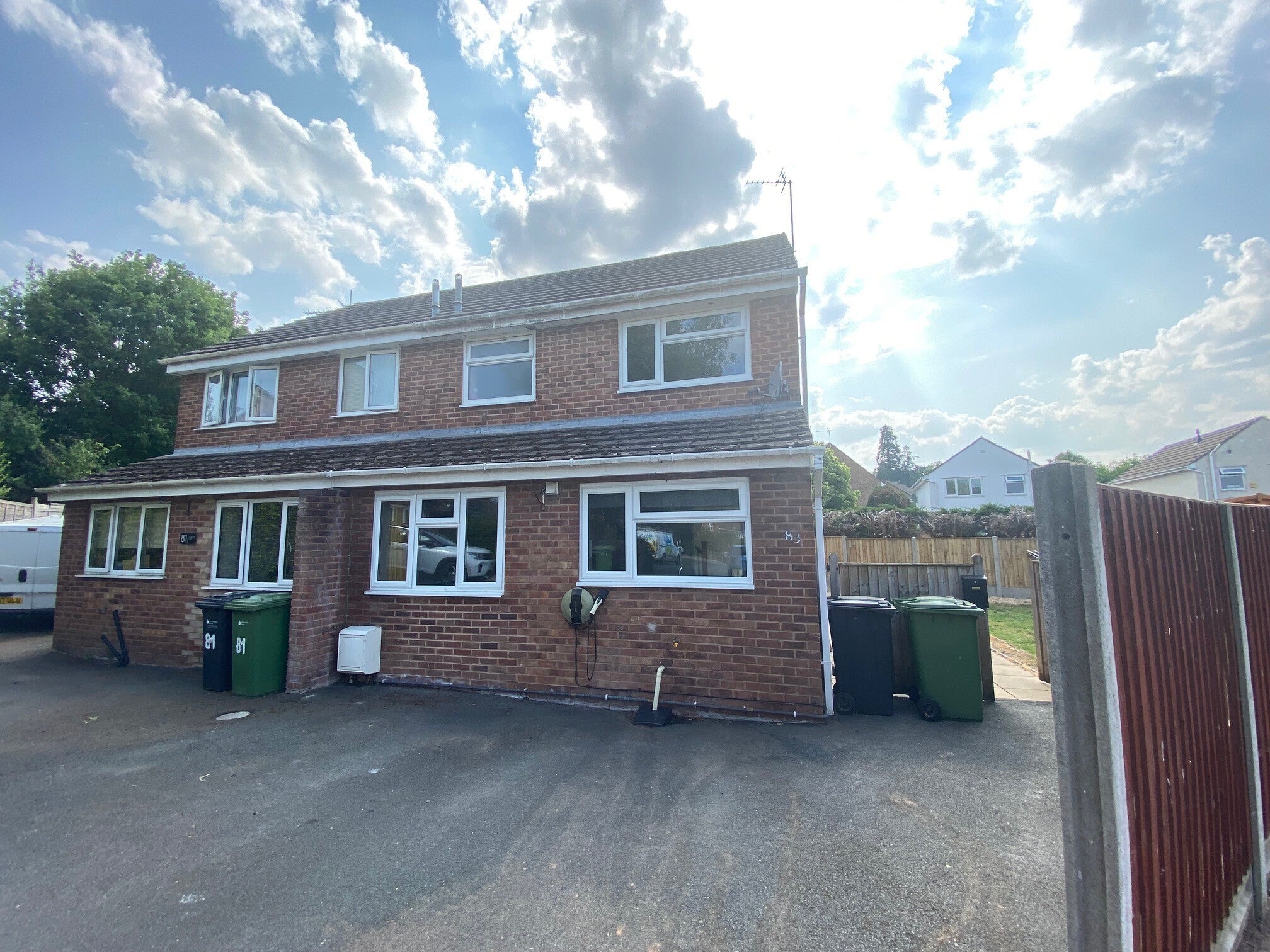 Flat Saint Peters Close in Moreton on Lugg