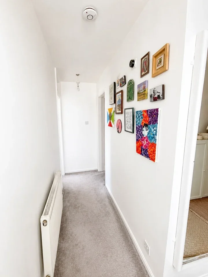 Room Sutton Street in Greater London
