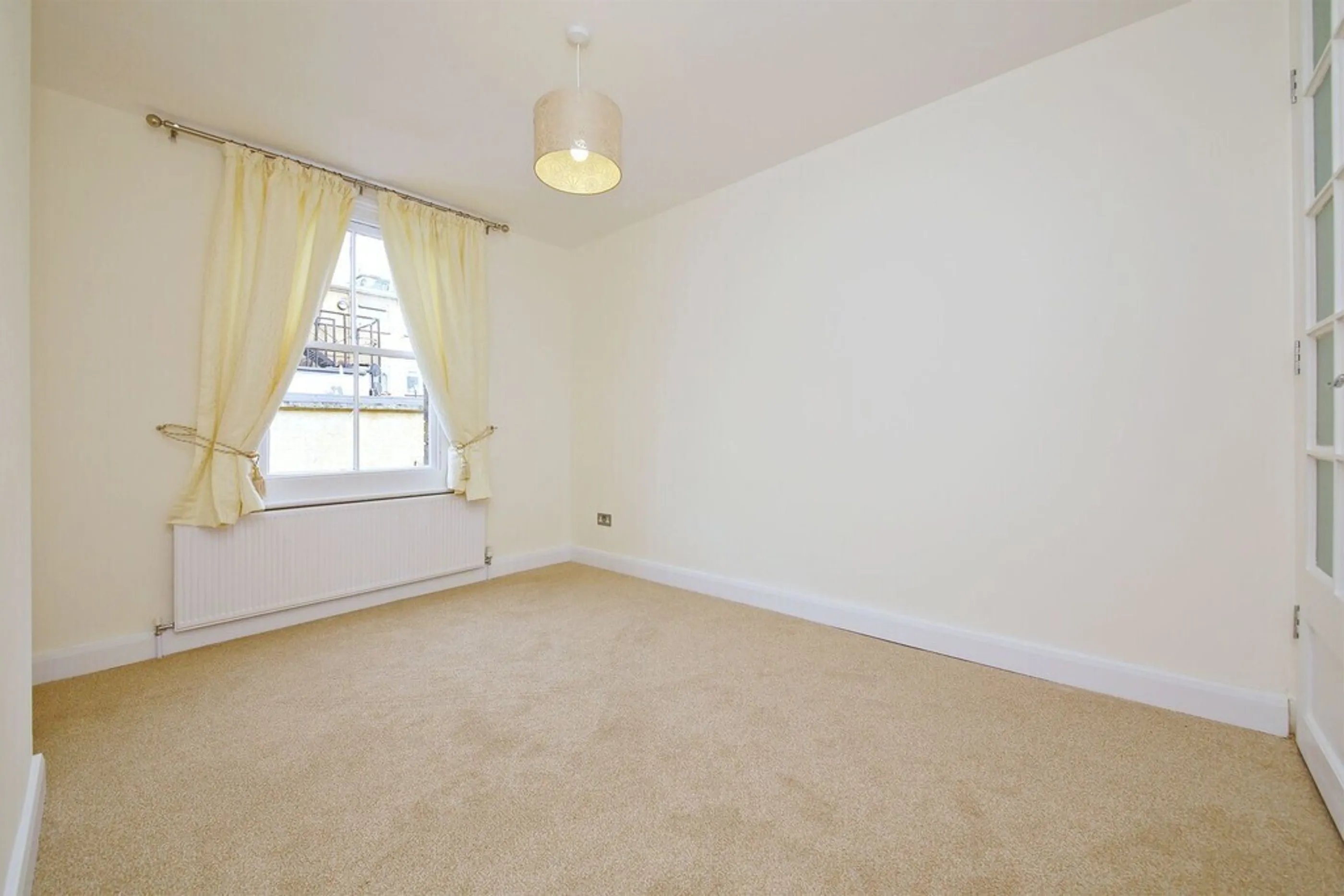 Flat Bravington Road in City of Westminster