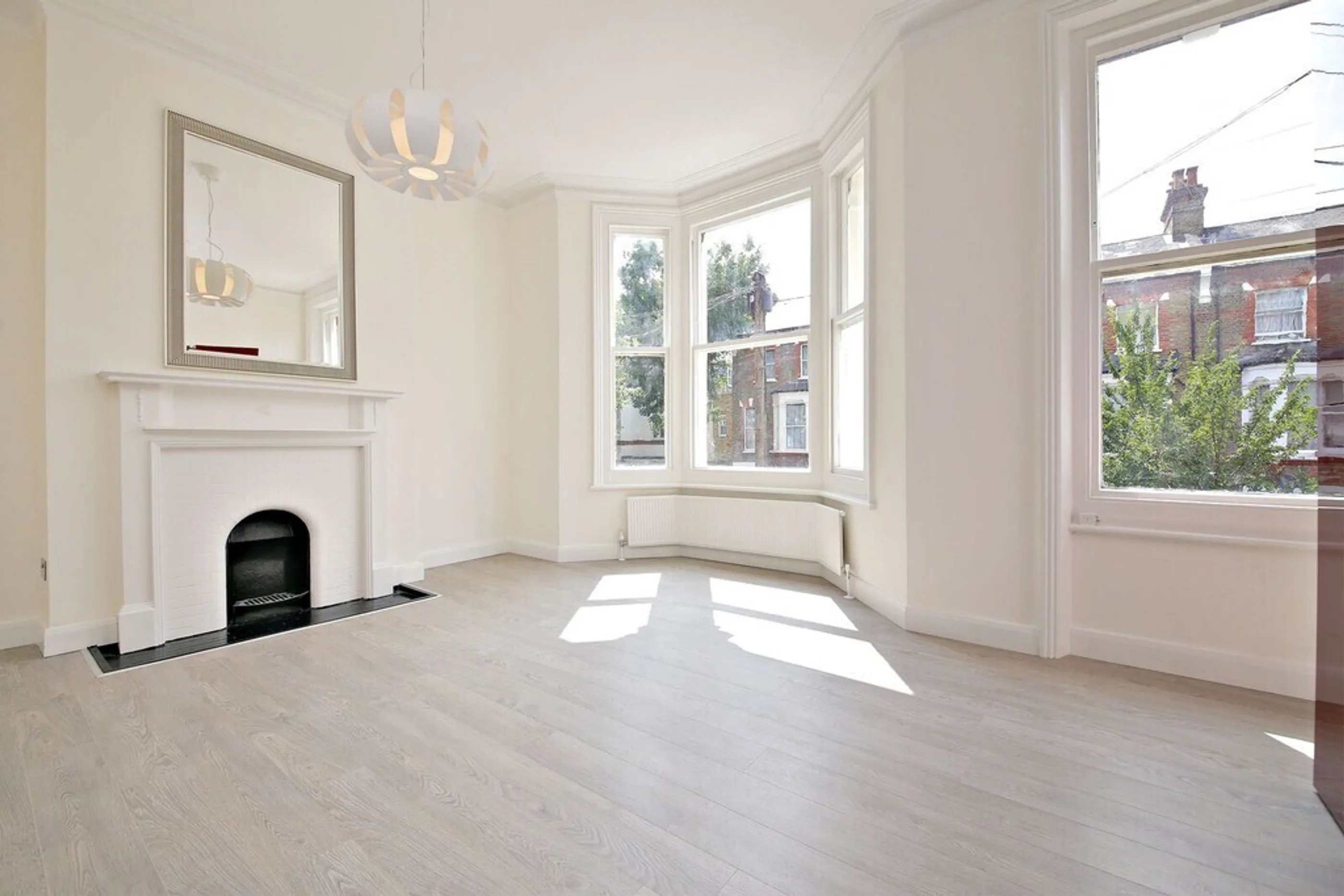 Flat Bravington Road in City of Westminster