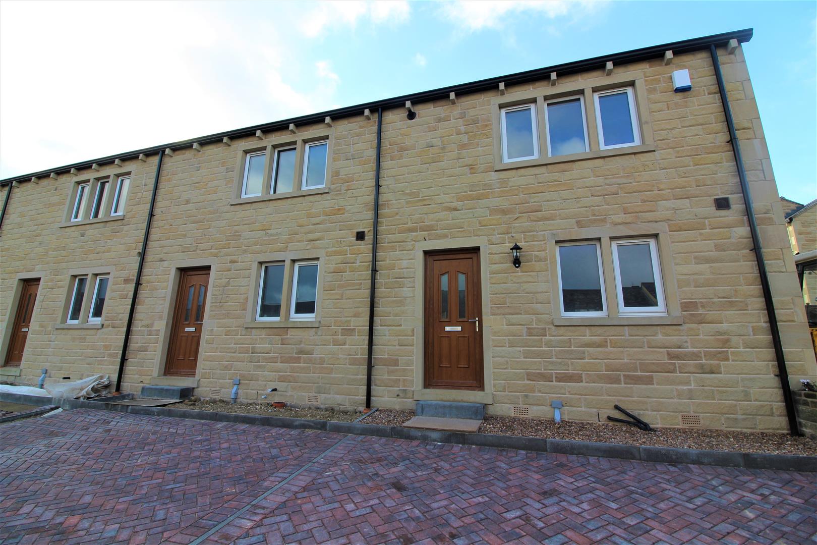 House Commercial Road in Kirklees