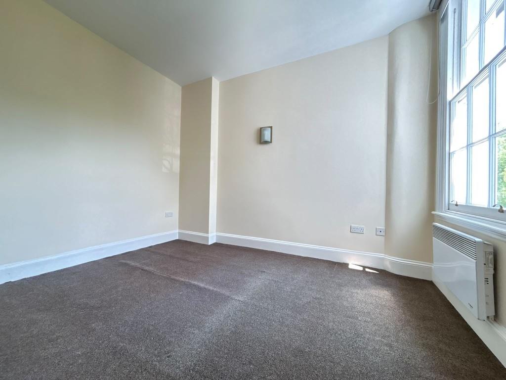 Flat Hagley Road in Birmingham