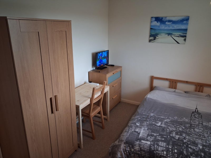 Room Lealholm Road in Newcastle upon Tyne