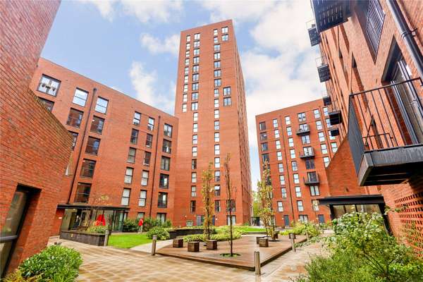 Flat Sillavan Way in Salford