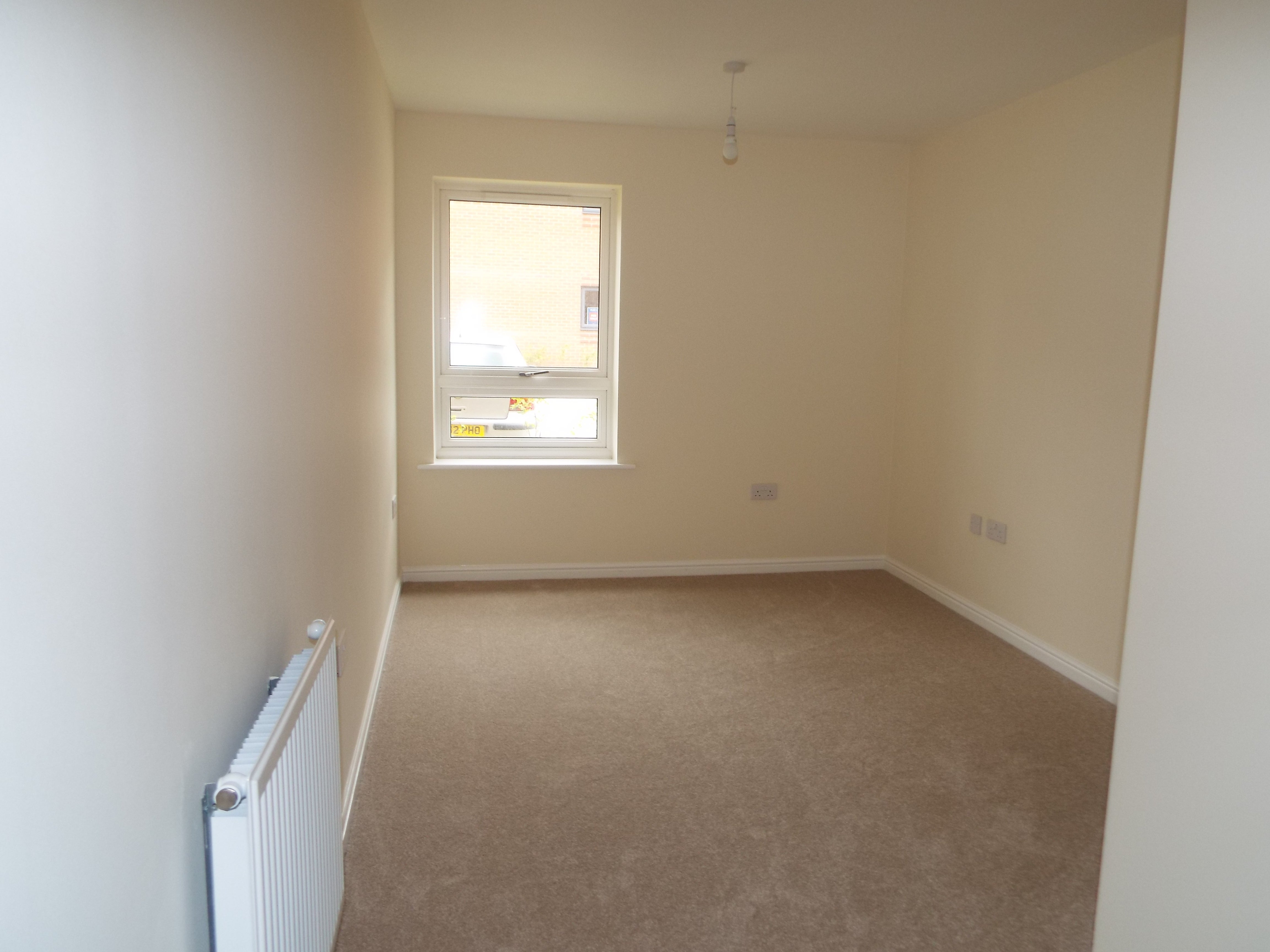 Flat Moore Close in Southampton