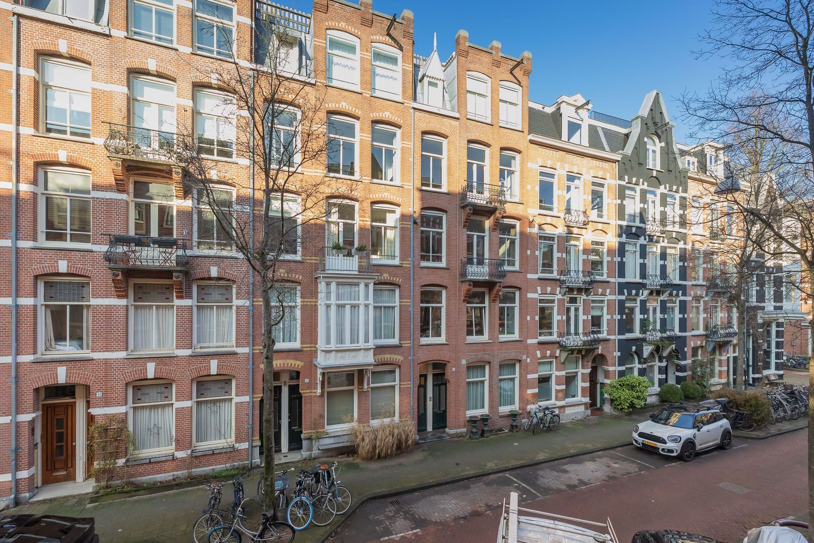 Flat Derde Helmersstraat in Amsterdam