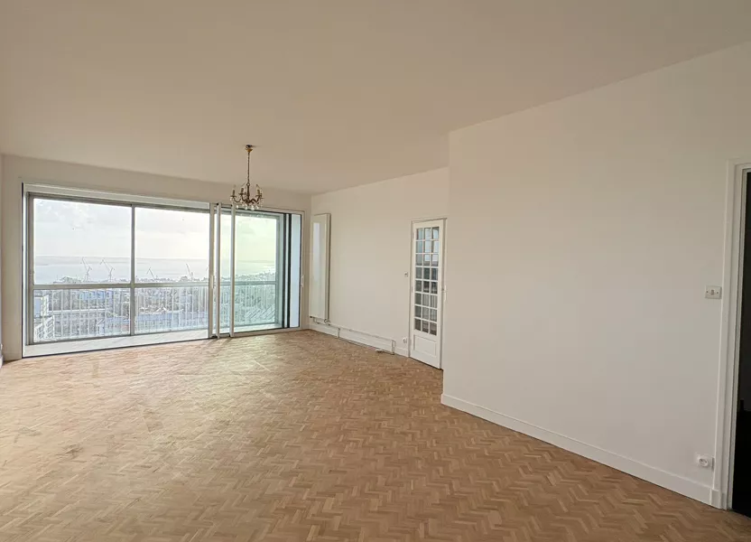 Appartement Rue des Deux Frères Guézenec à Brest