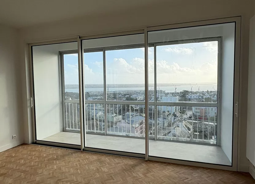 Appartement Rue des Deux Frères Guézenec à Brest