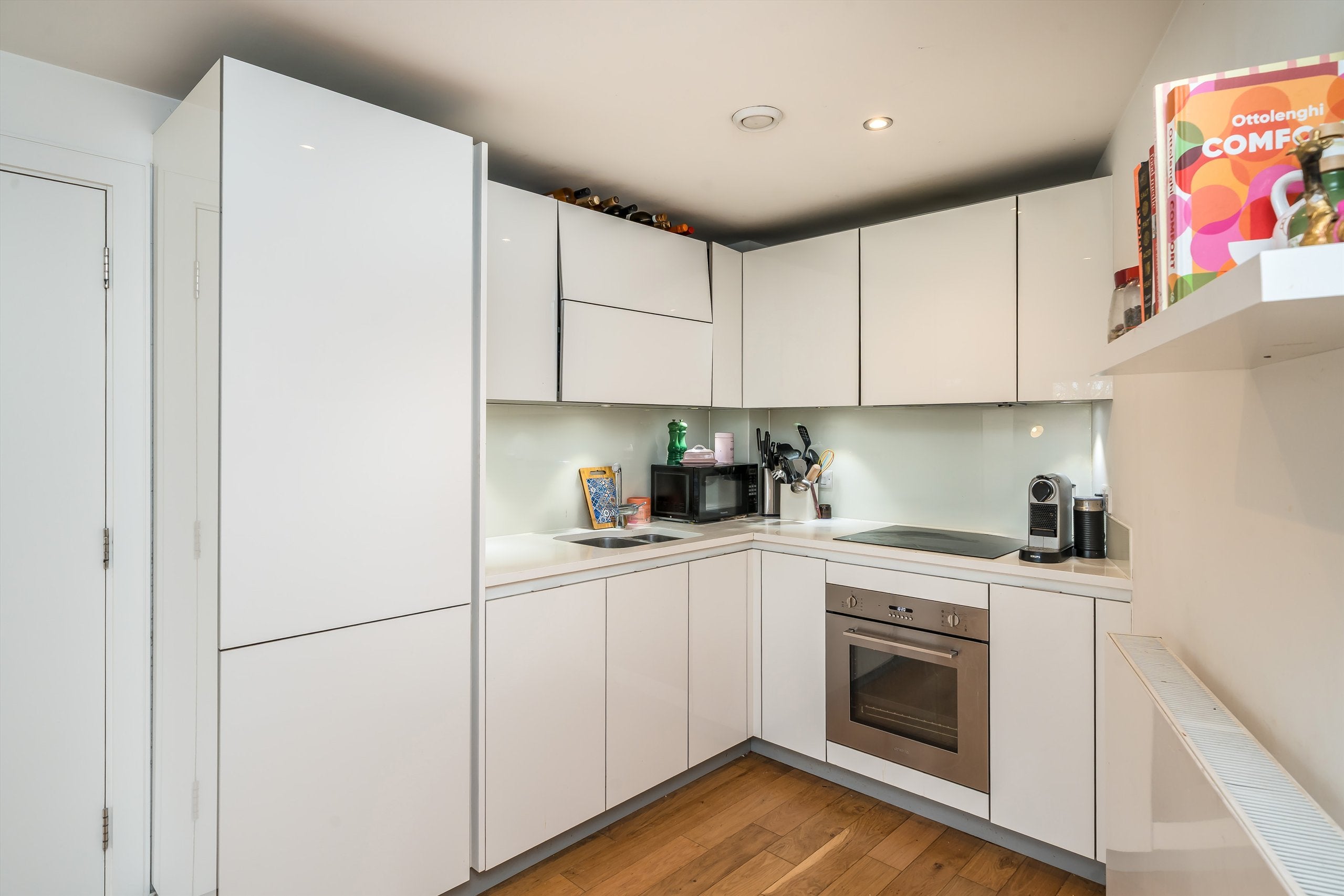 Flat Offenham Road in Greater London