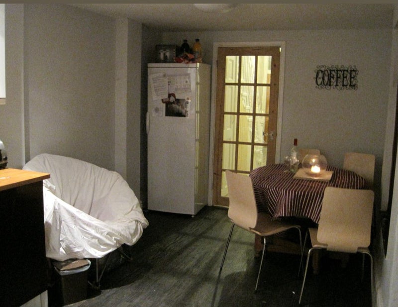 Room Sapphire Street in Cardiff