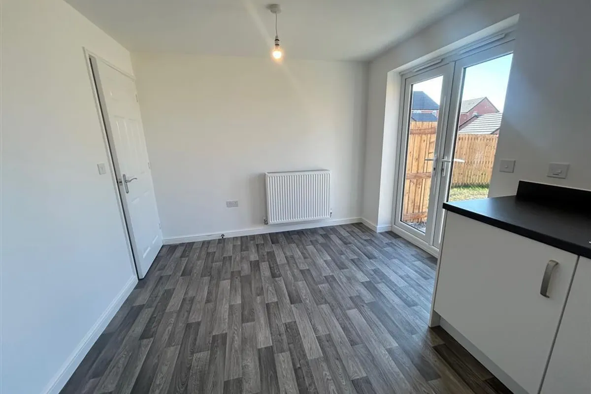 House Wright Drive in Doncaster
