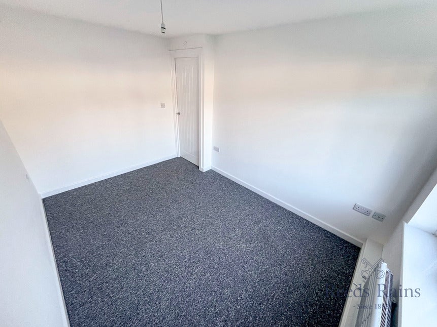 Flat Gloucester Grange in Newcastle-under-Lyme