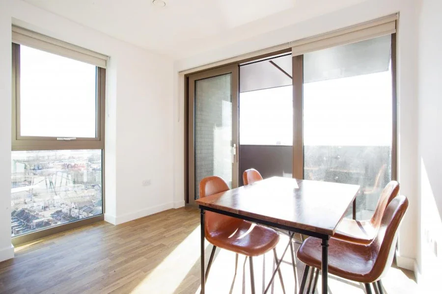 Flat Seven Sisters Road in Greater London