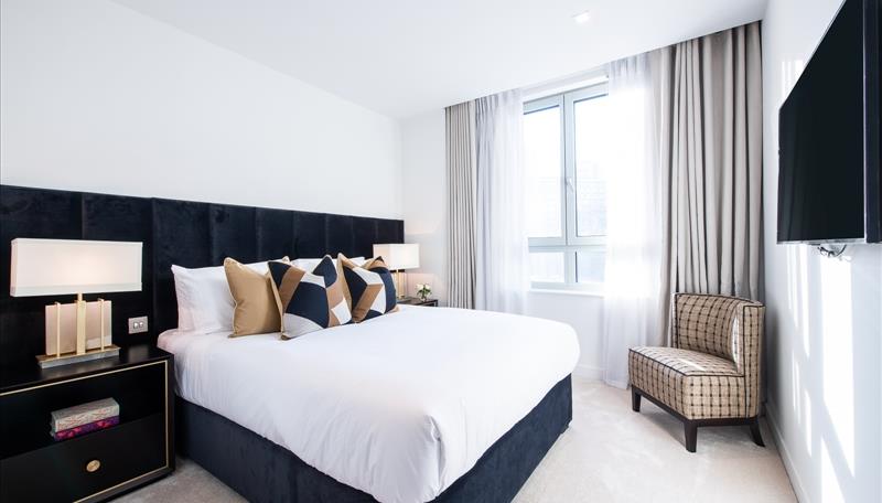 Flat TOTTERIDGE COMMON in London