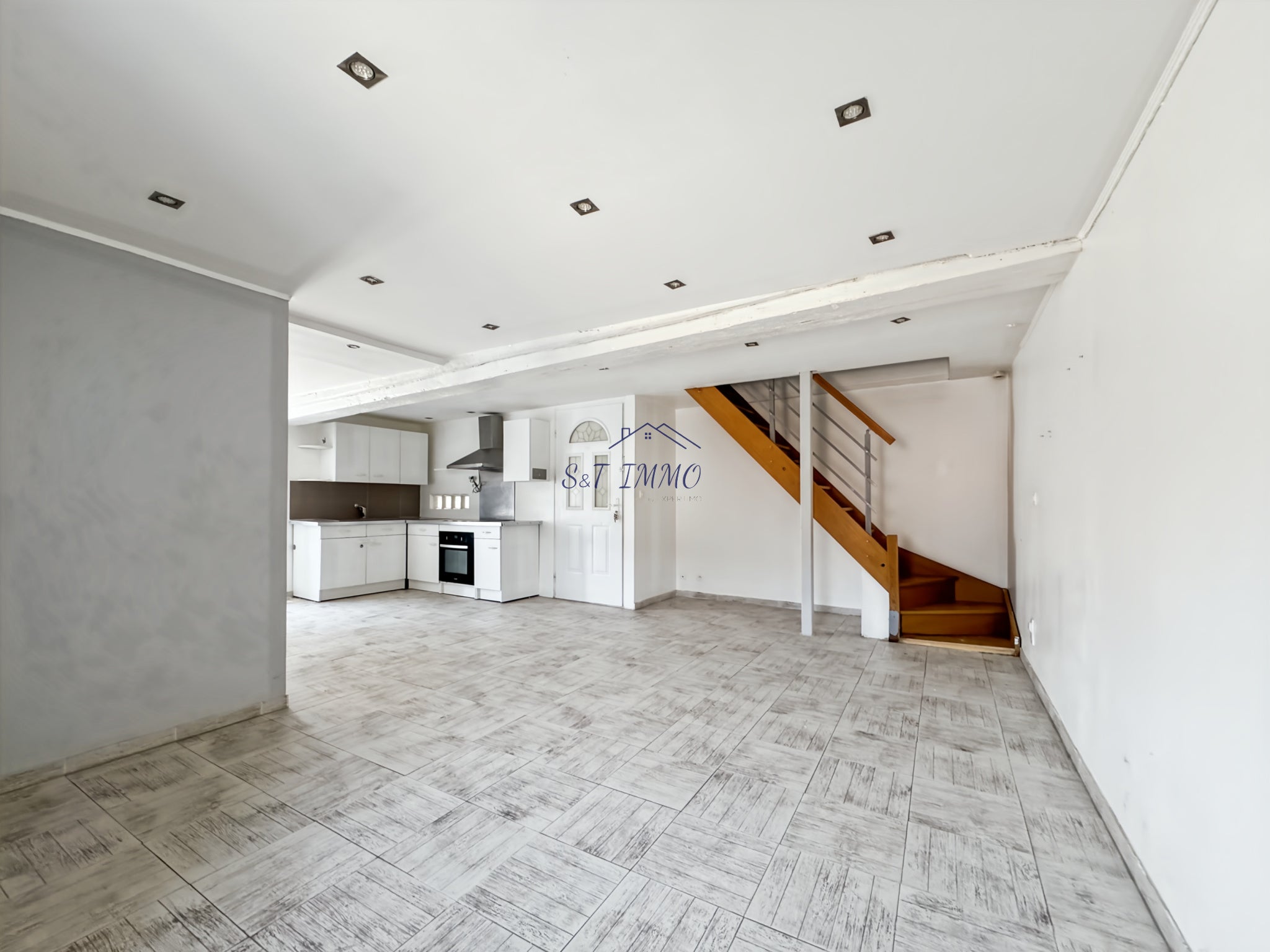 Appartement Rue Bourg la Reine à Leudeville