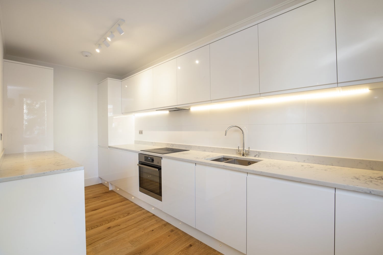 Flat Ebury Street in City of Westminster