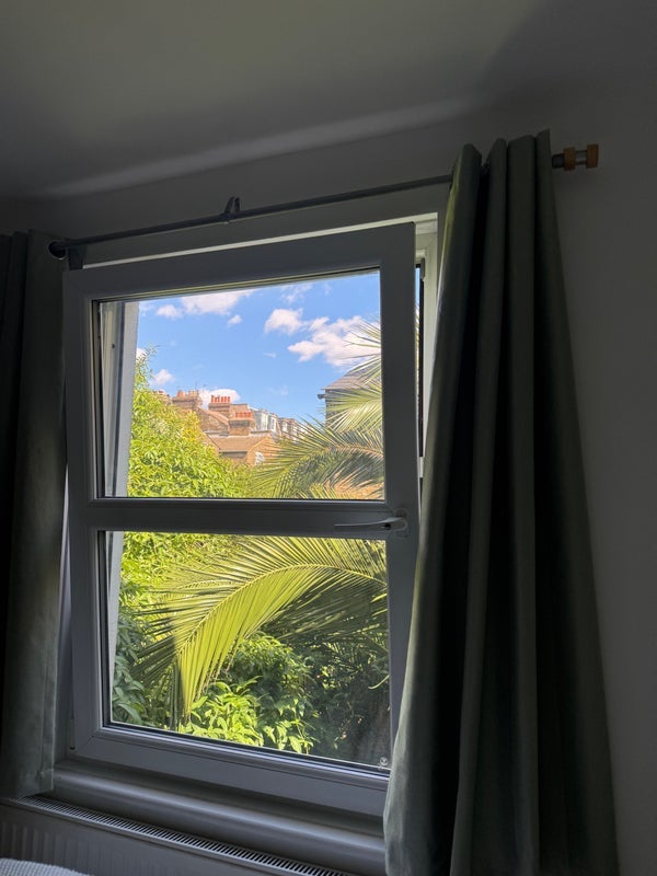 Room Webb's Road in Greater London