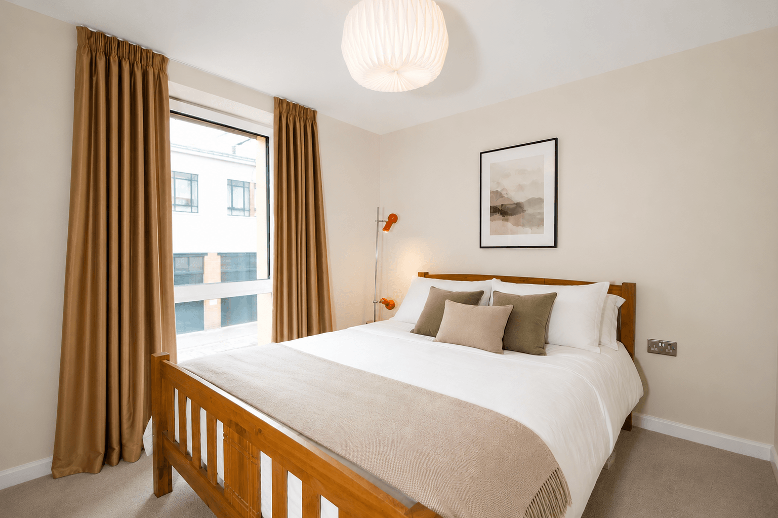 Flat Redcliffe Parade West in Bristol