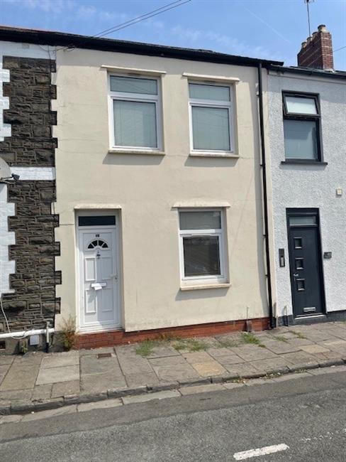 House Daniel Street in Cardiff