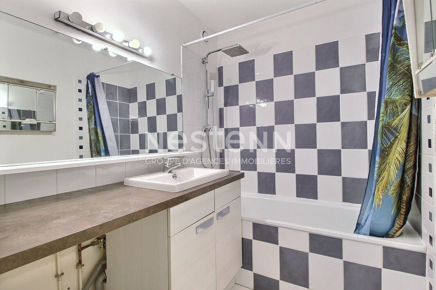 Appartement Rue de l'Alma à Courbevoie