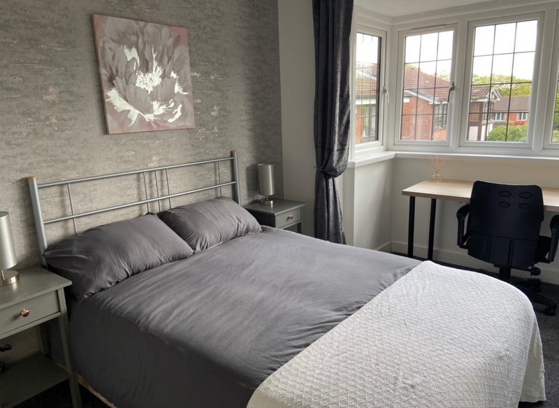 Room Finwood Close in Metropolitan Borough of Solihull