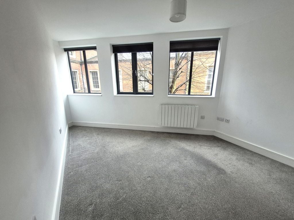Flat Hagley Road in Birmingham