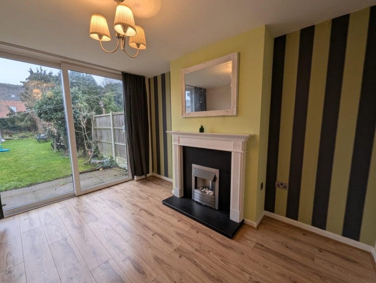 Flat Shirley Road in Coventry
