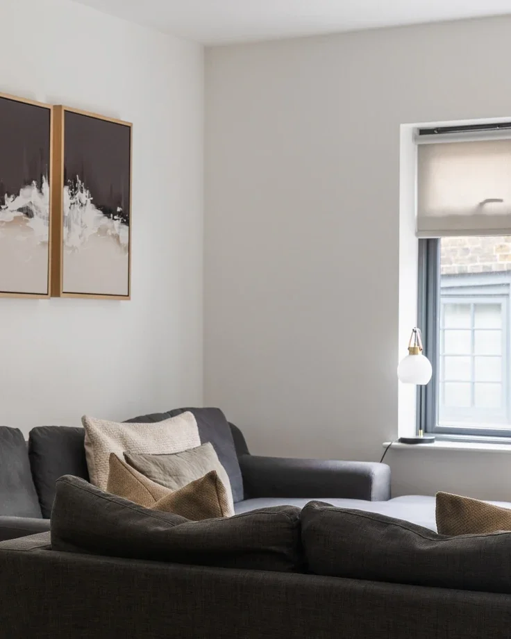 Flat Bourlet Close in City of Westminster