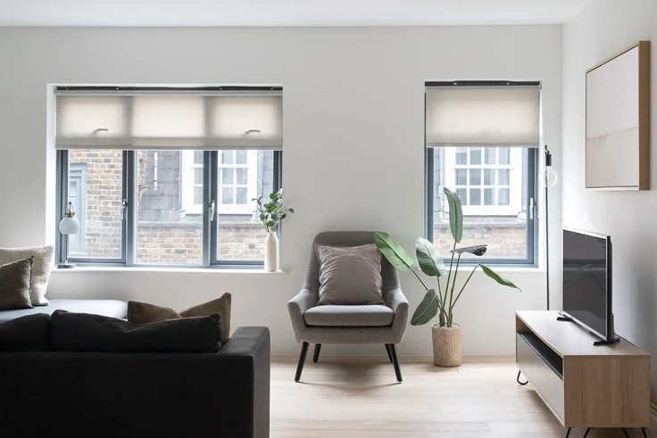 Flat Bourlet Close in City of Westminster