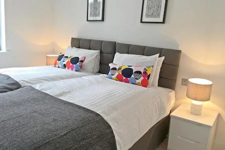 Flat Bourlet Close in City of Westminster