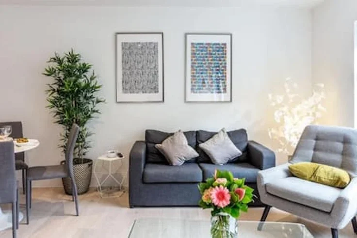 Flat Bourlet Close in City of Westminster