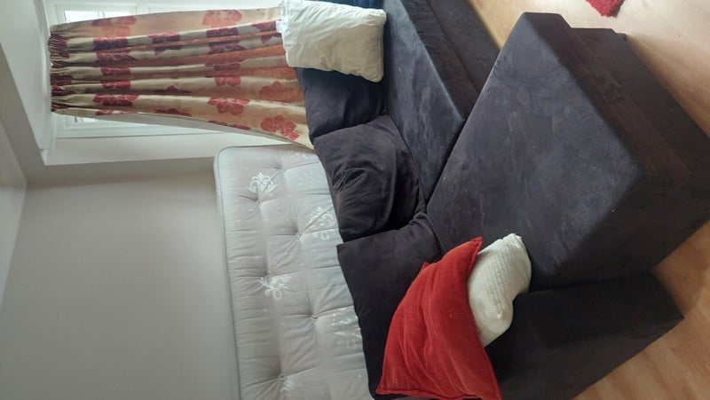 Room Chatham Avenue in Greater London