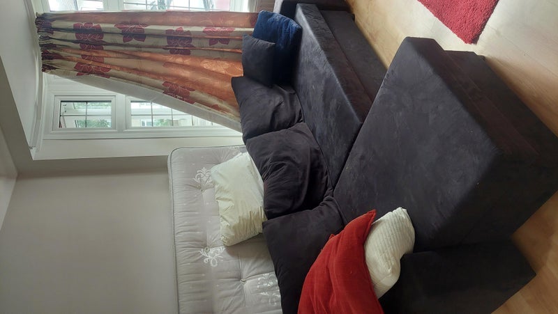 Room Chatham Avenue in Greater London