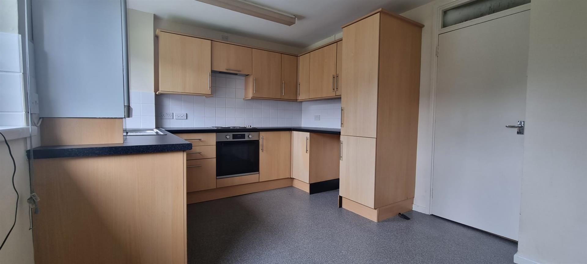 Flat Siskin Close in Haverfordwest