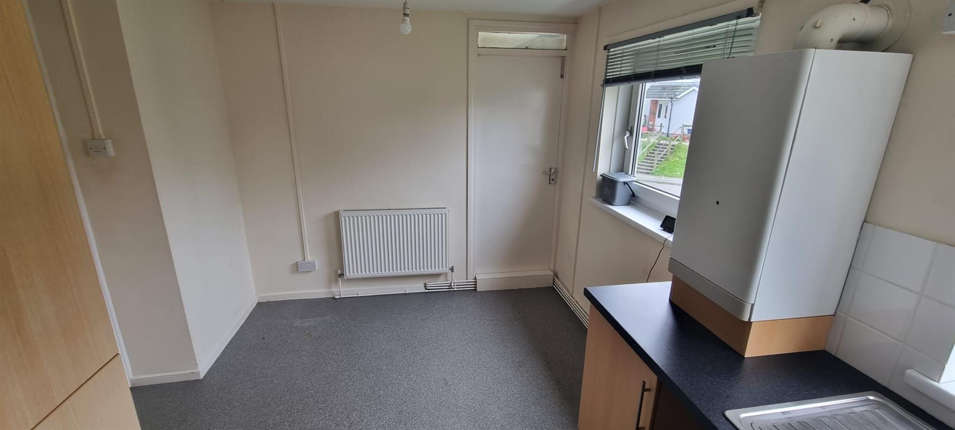 Flat Siskin Close in Haverfordwest