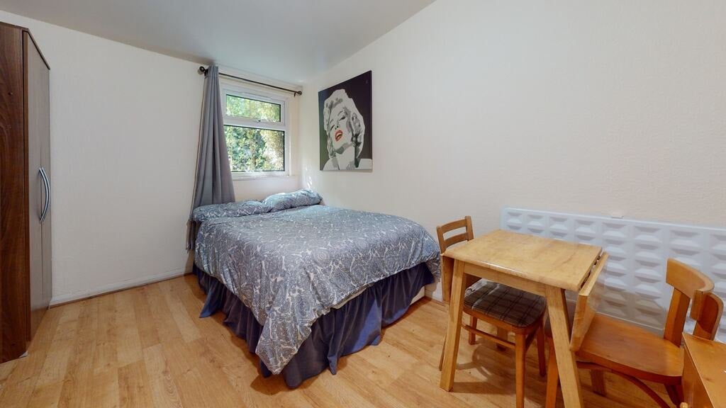 Room Anson Road in Greater London
