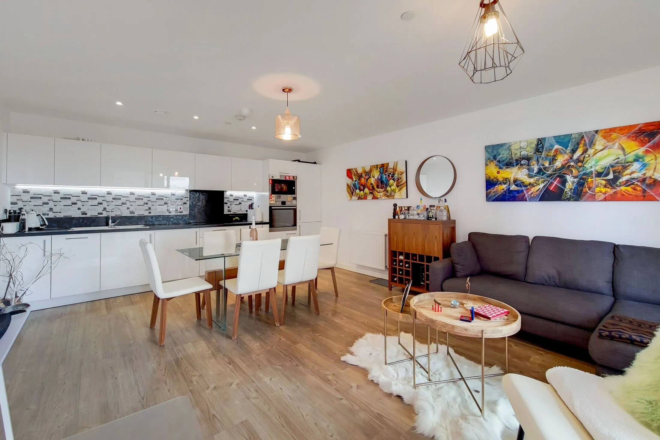 Flat Bramwell Way in Greater London