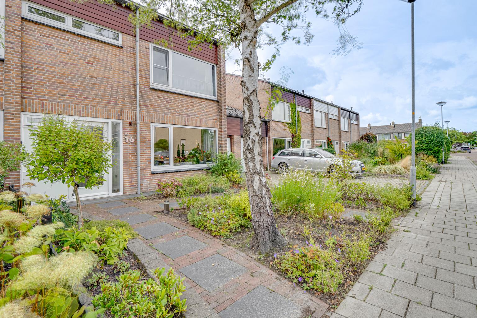 Hulststraat 16 in Noord-Scharwoude