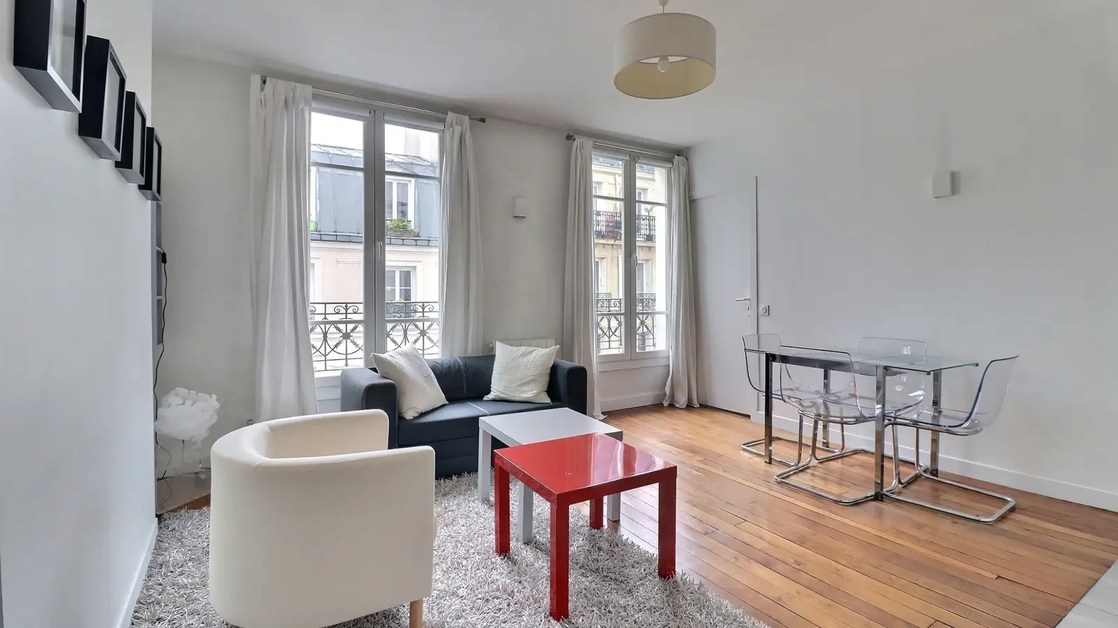 Flat Rue Legendre in Paris