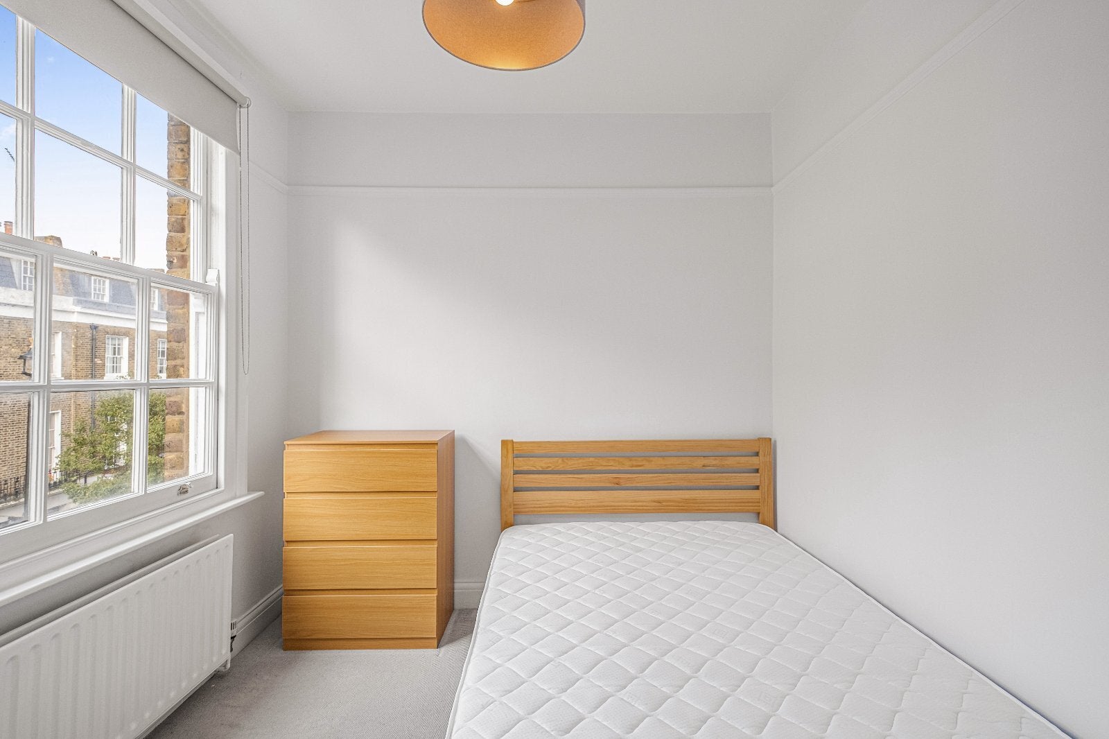 Flat Denbigh Street in City of Westminster